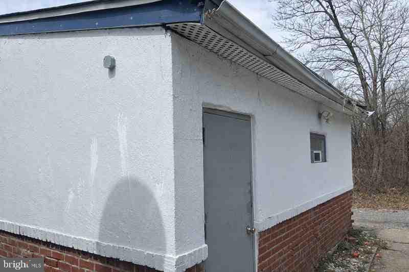 4828 E Roosevelt Boulevard photo 8