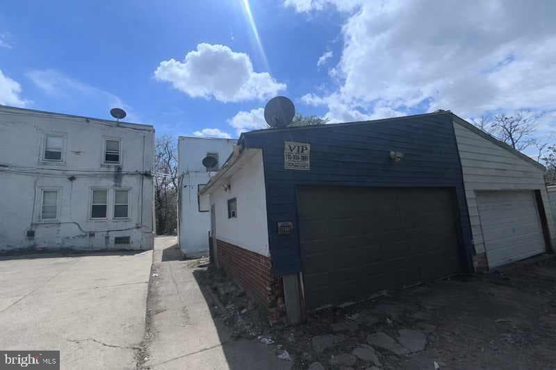 4828 E Roosevelt Boulevard photo 9