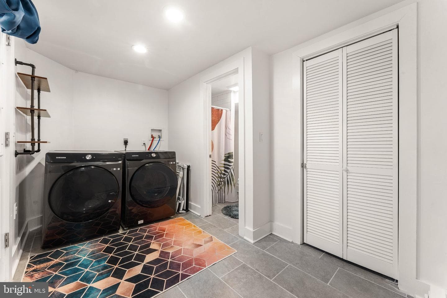 132 Shurs Lane photo 39