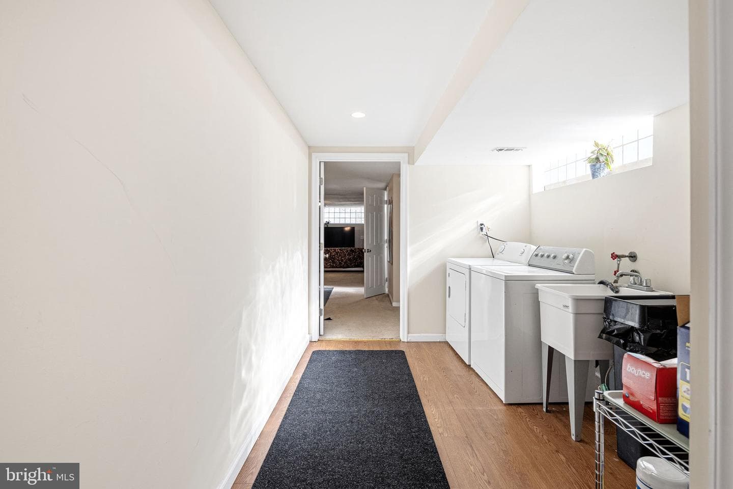 7265 Hill Road photo 28