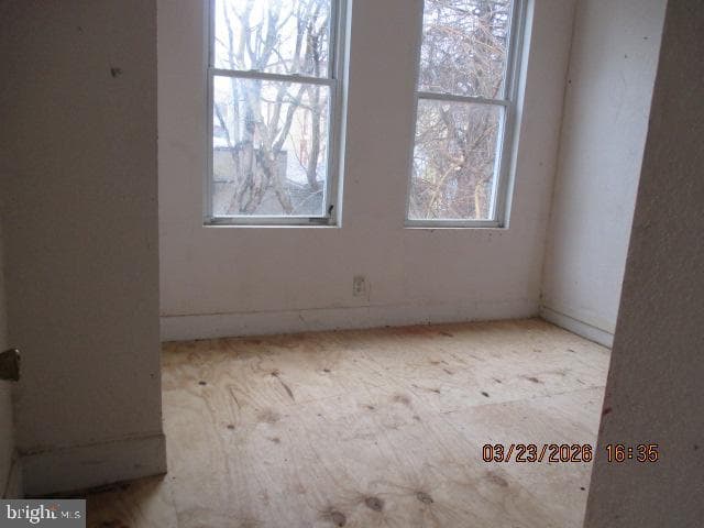 2019 E Orleans St photo 8