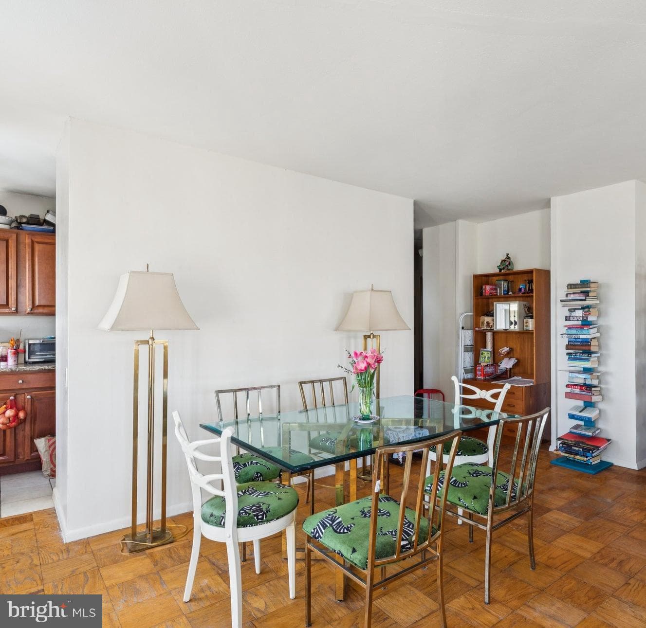 210 Locust Street #7aw photo 3