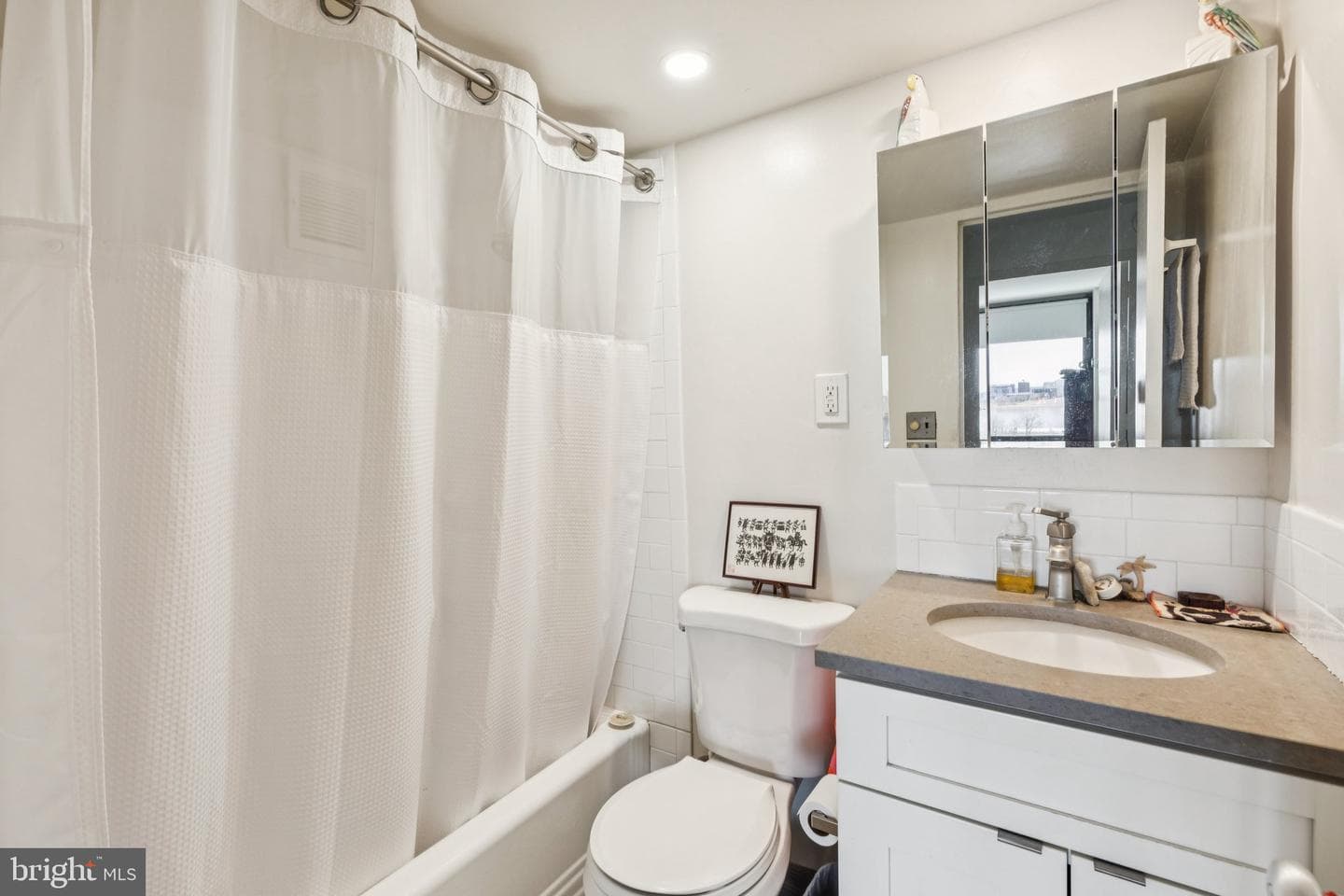 210 Locust Street #7aw photo 8