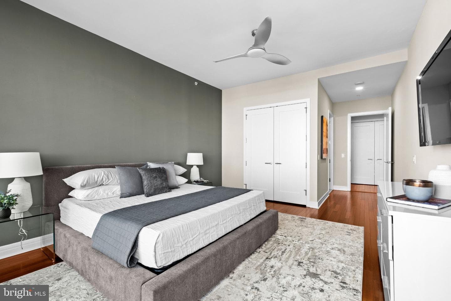 1414 S Penn Square #30cde photo 31