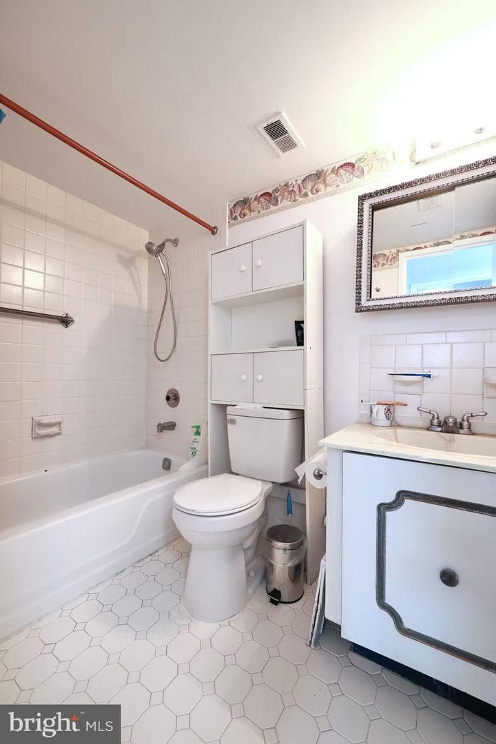 7600 E Roosevelt Boulevard #906 photo 16