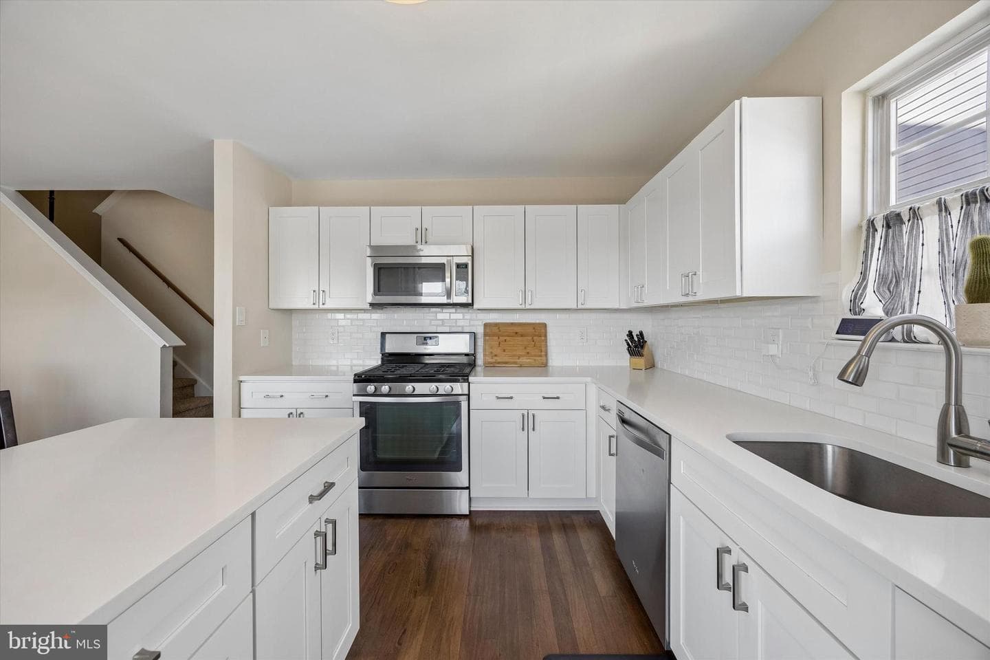 270 Ripka Street photo 13