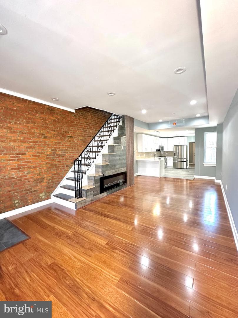 3125 Belgrade Street photo 3