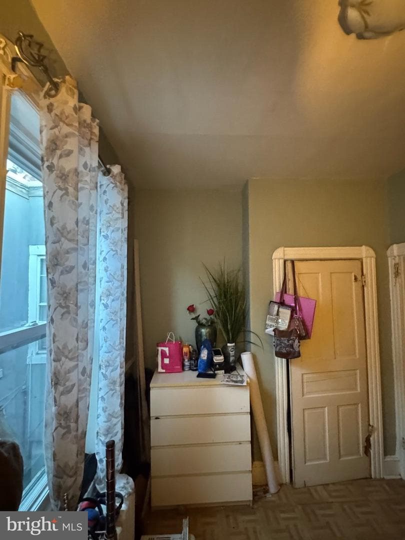 5221 Cedar Avenue photo 14