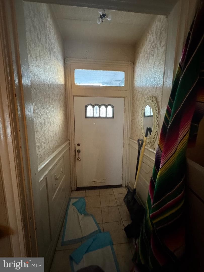 5221 Cedar Avenue photo 2
