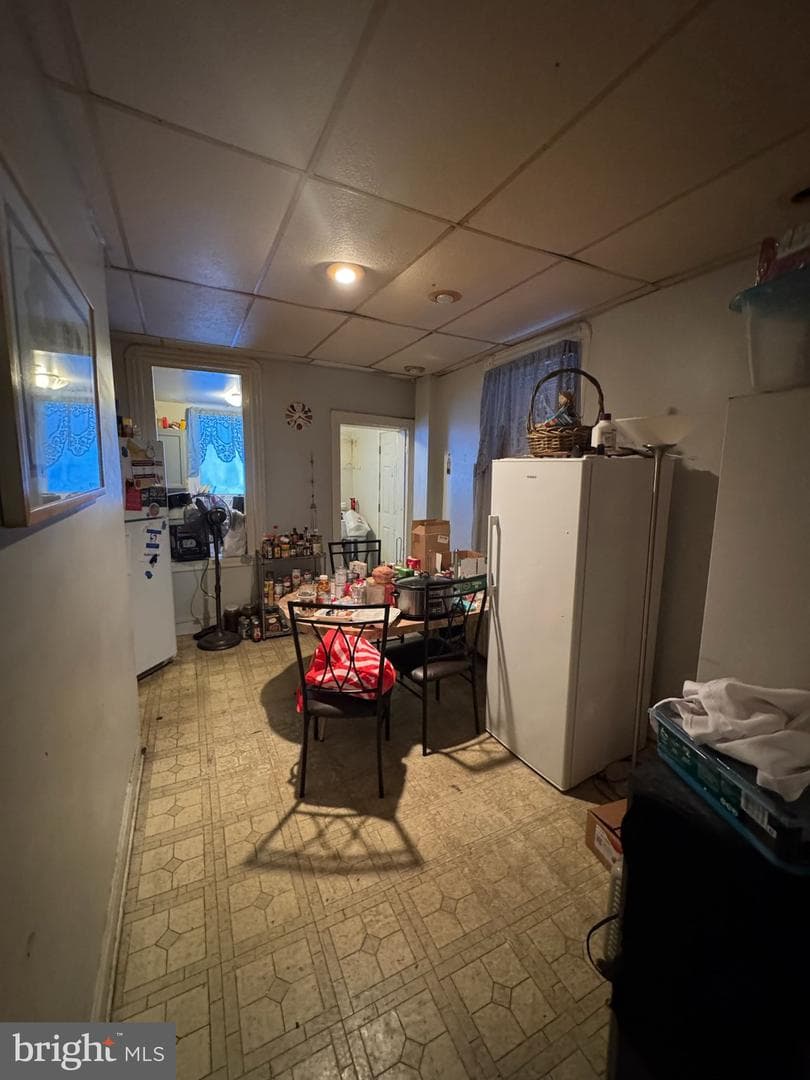 5221 Cedar Avenue photo 9