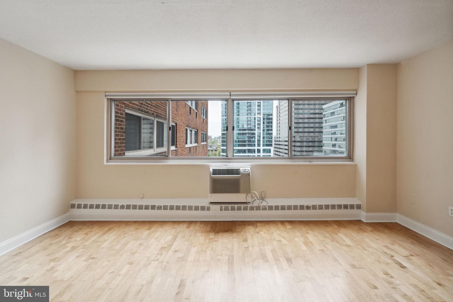2101 Chestnut Street #722 photo 1