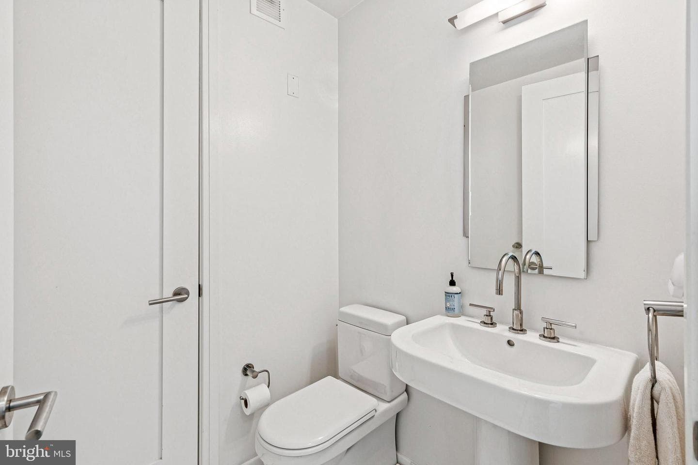 1414 S Penn Square #22d photo 27
