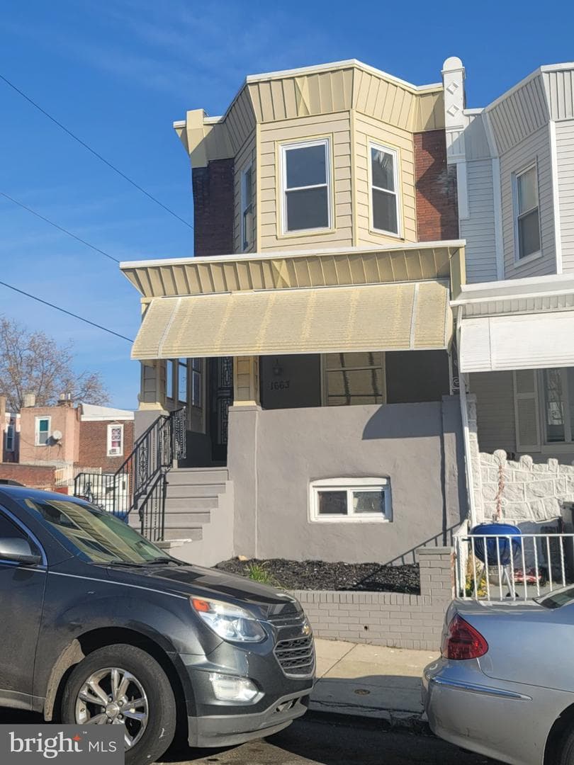 1663 N Redfield Street photo 25