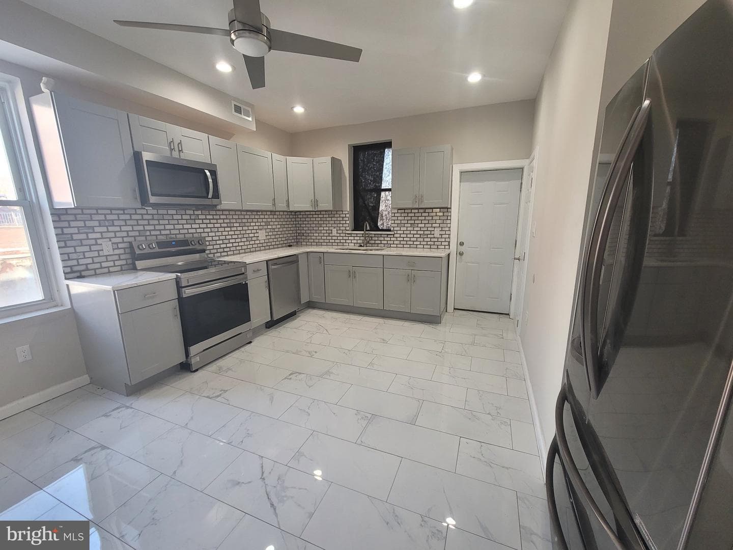1663 N Redfield Street photo 31