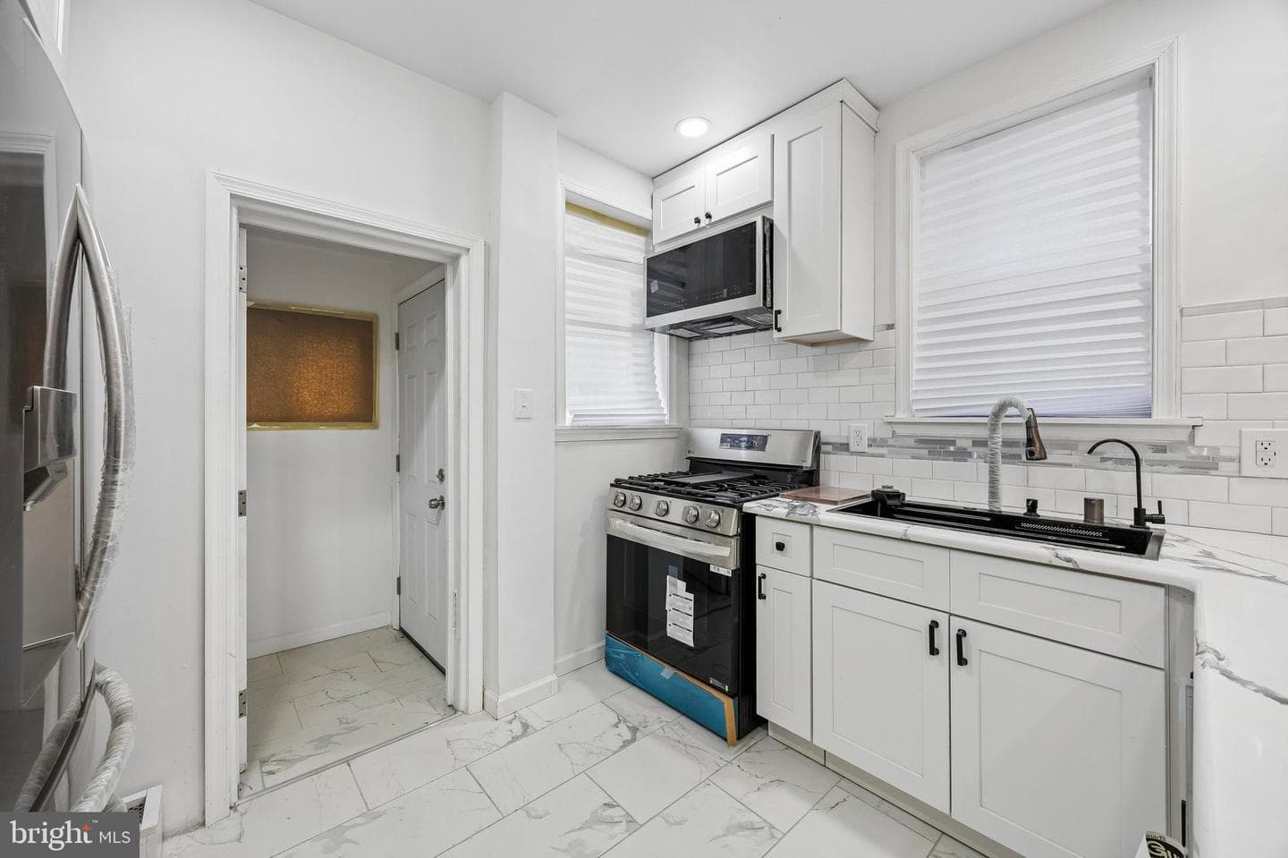 5648 Broomall Street photo 9