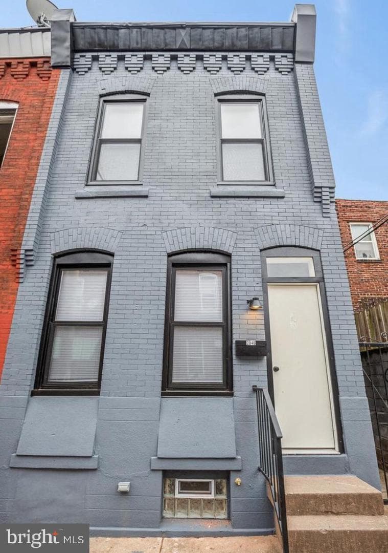 2046 E Stella Street photo 18