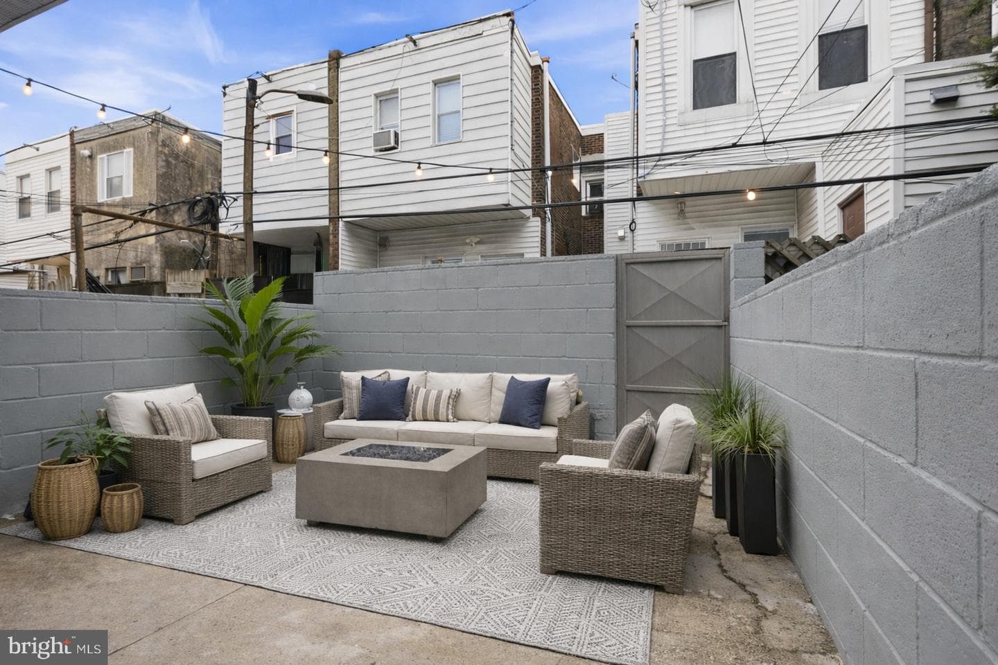 2224 S Opal Street photo 18