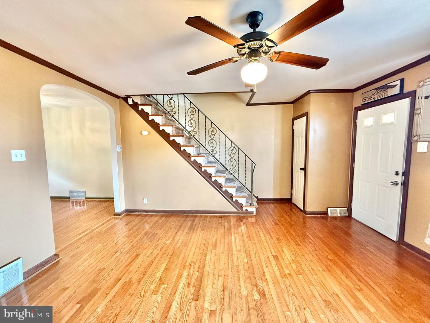 4040 Benner Street photo 4