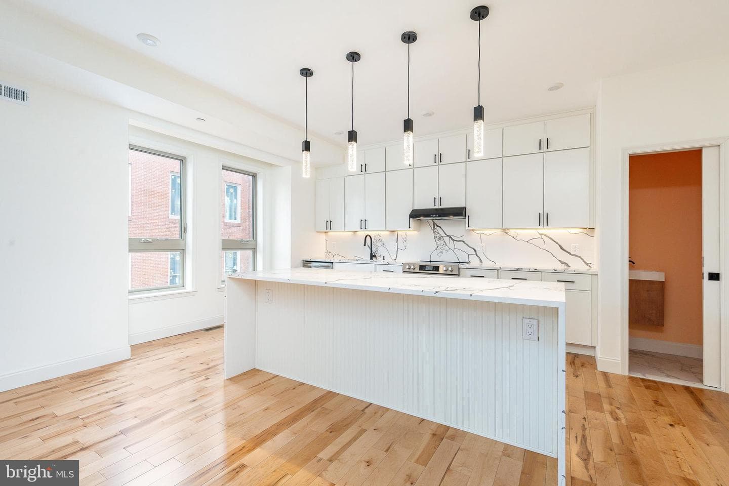 106 Pollard Street photo 2