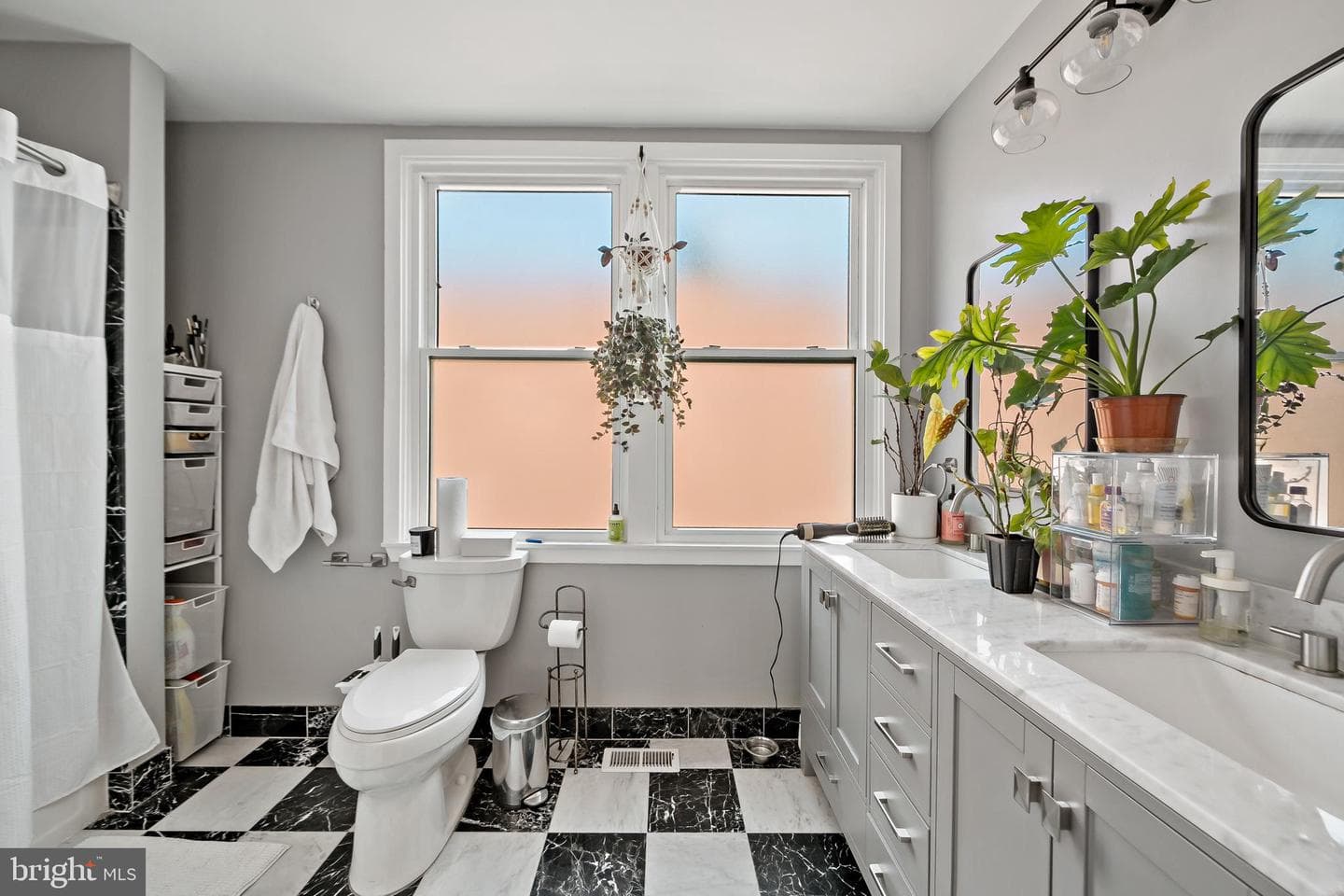 1643 Kater Street photo 28
