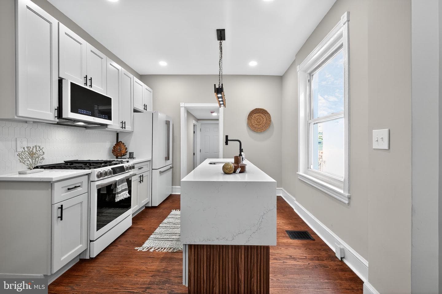 5120 Cedar Avenue photo 11