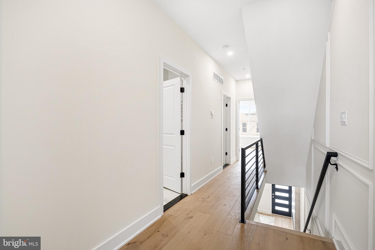 2665 Emerald Street photo 13