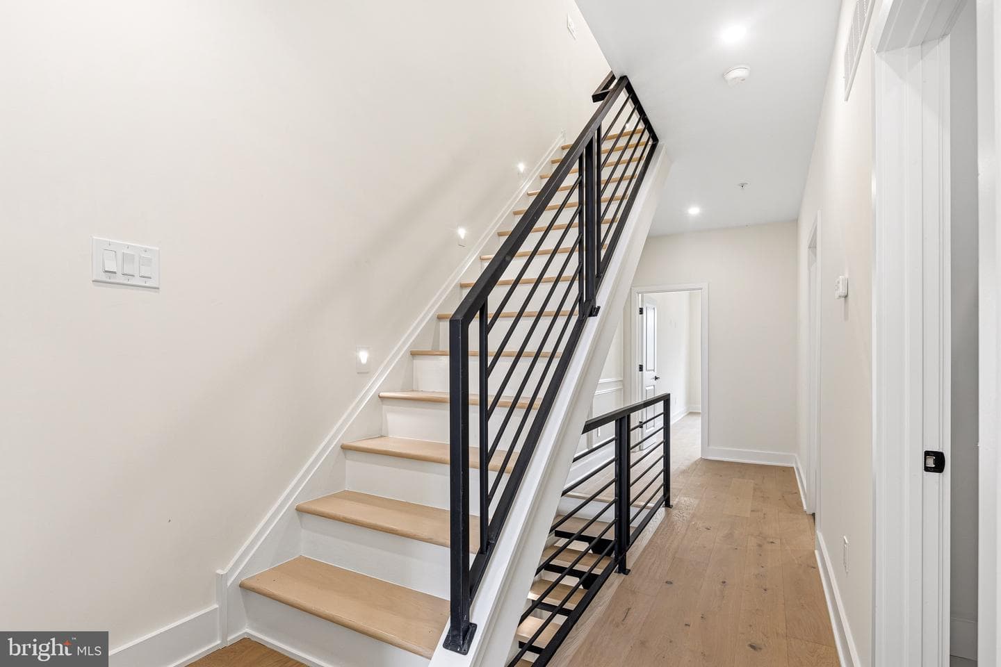 2665 Emerald Street photo 20