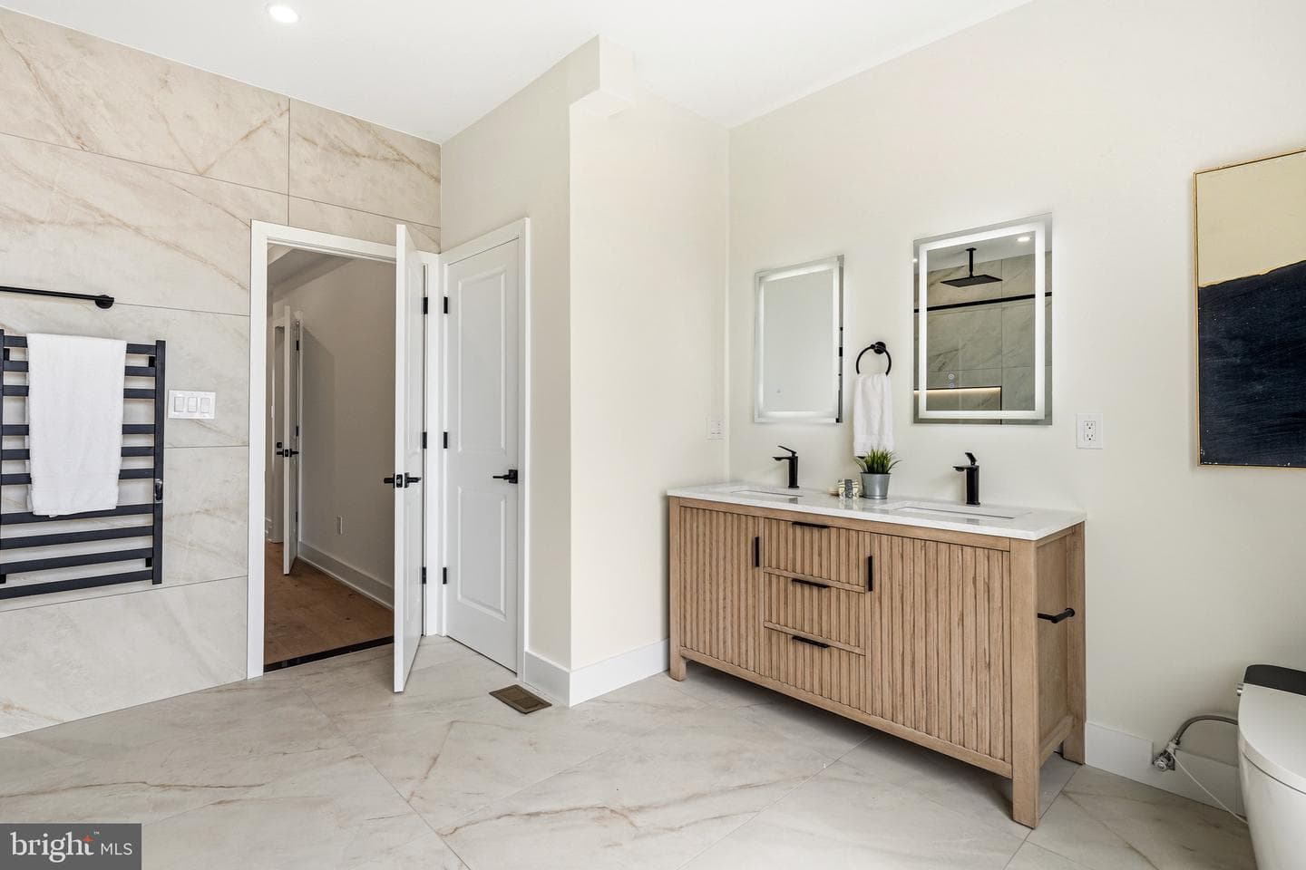 2665 Emerald Street photo 24