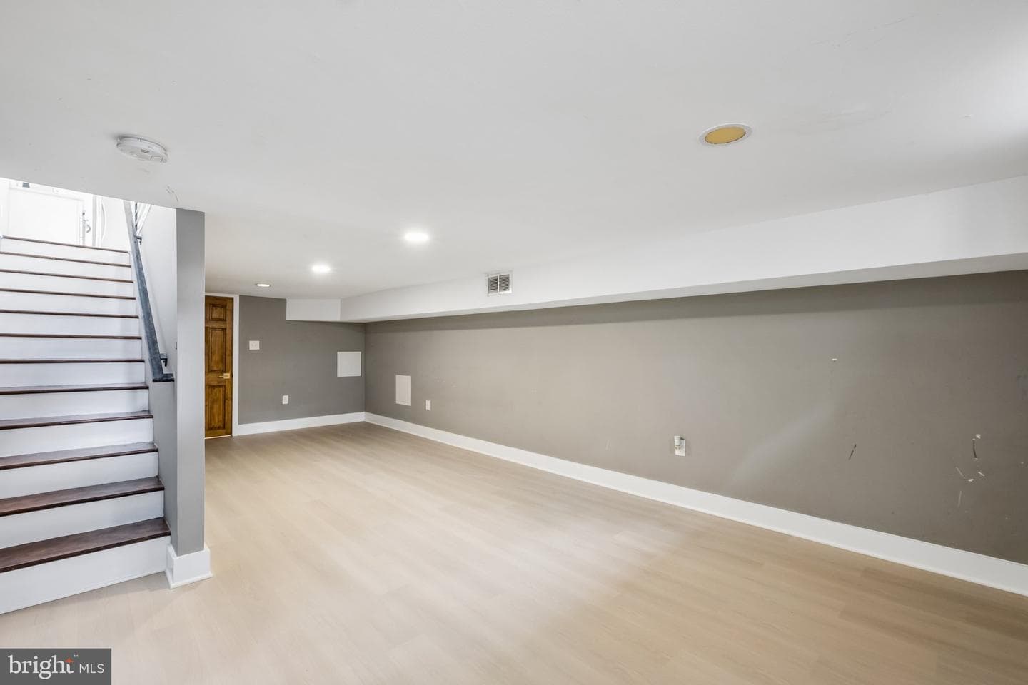 4626 E Thompson Street photo 34