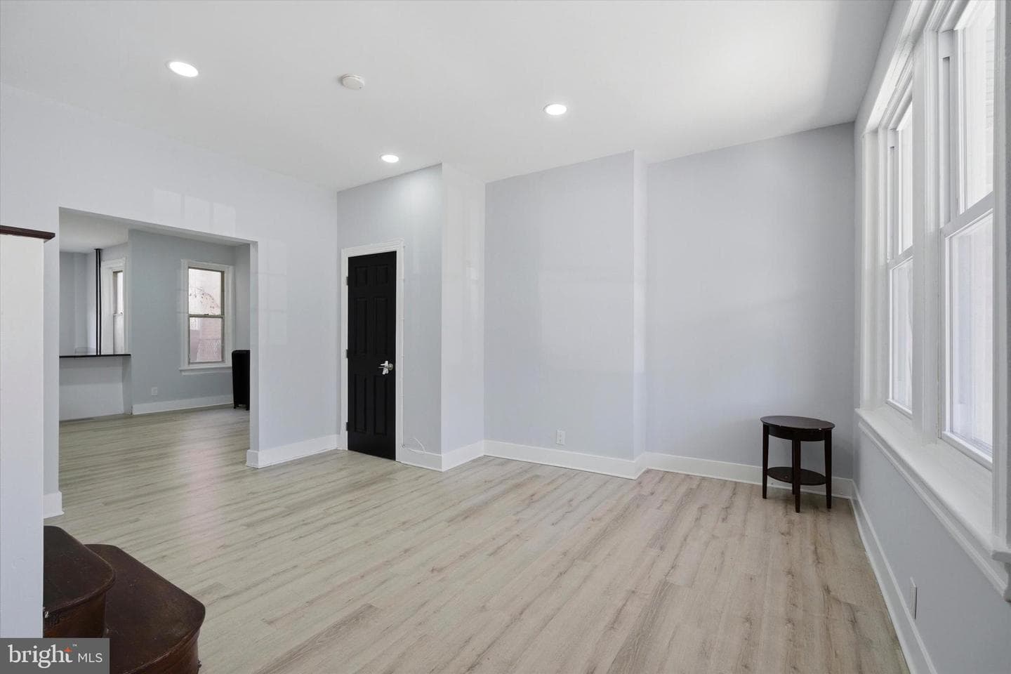2041 Church Lane photo 2