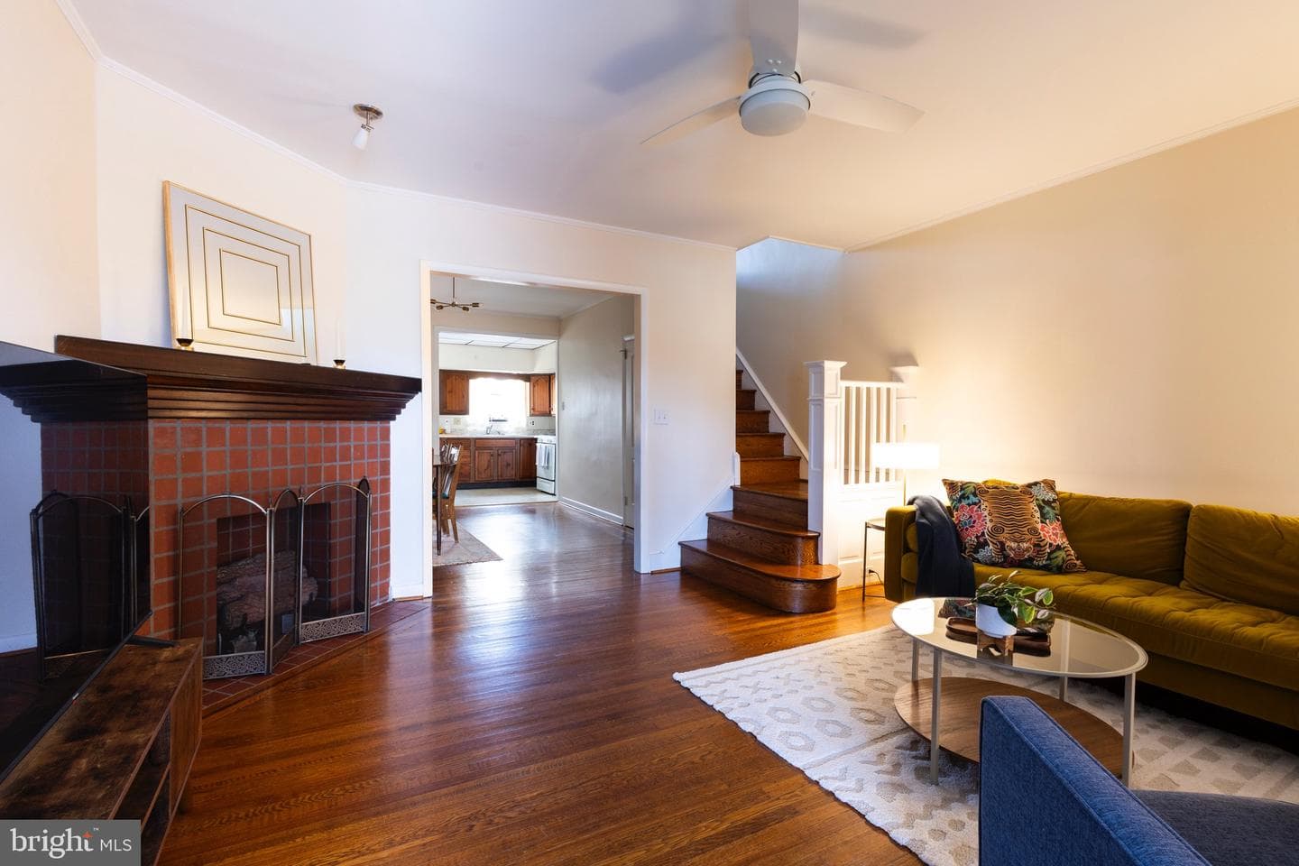475 Pensdale Street photo 3