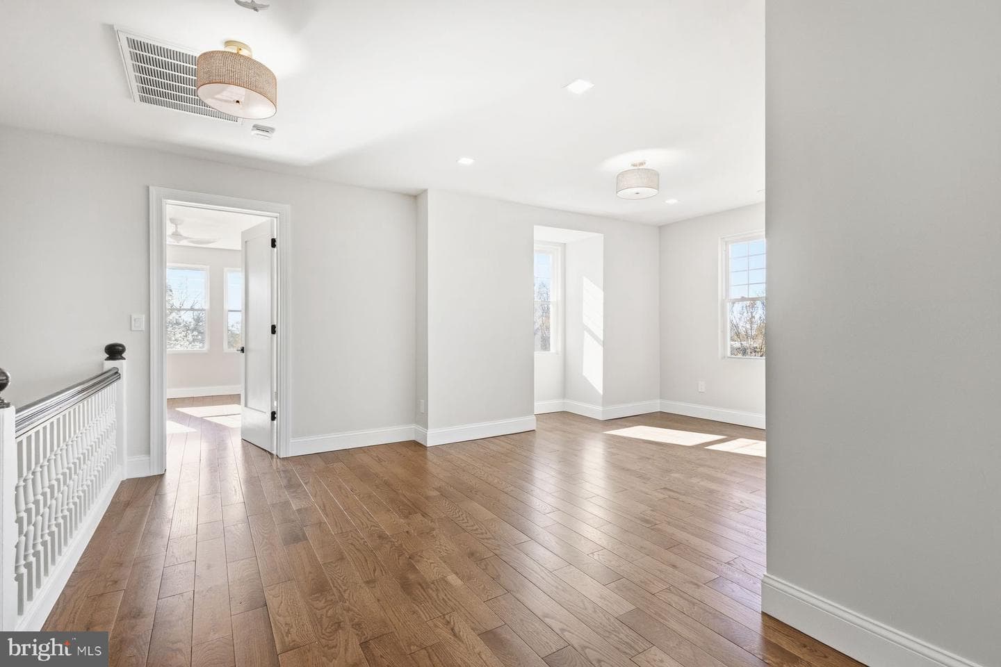 205 W Highland Avenue photo 40