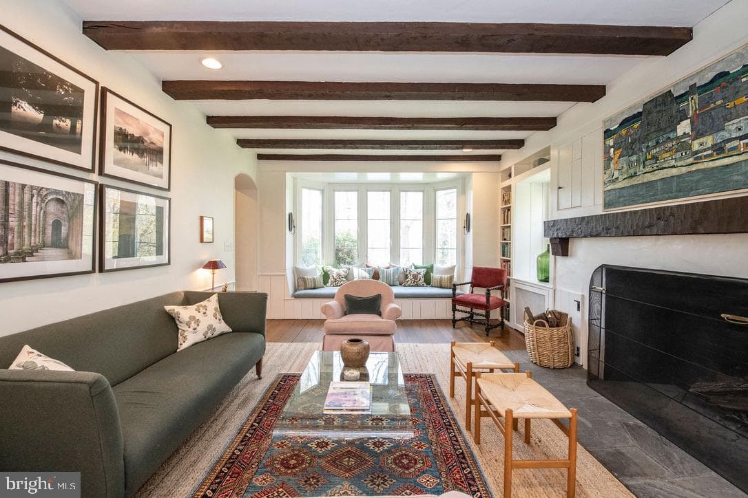 8830 Towanda Street/ Aka 505 W.Chestnut Hill Avenue photo 10