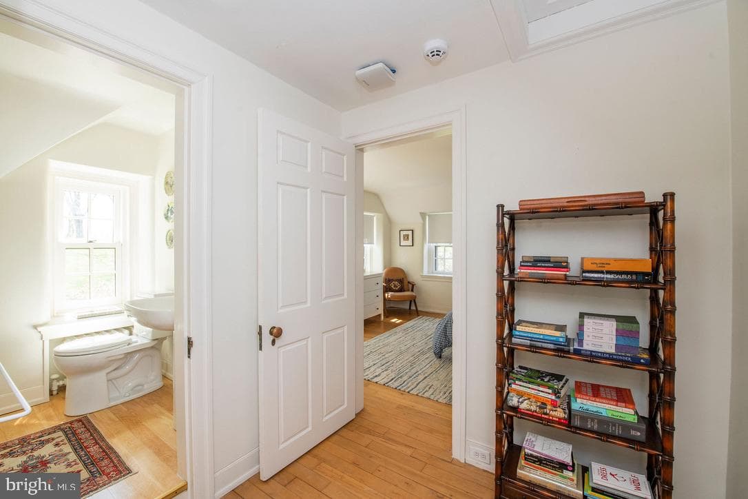 8830 Towanda Street/ Aka 505 W.Chestnut Hill Avenue photo 52