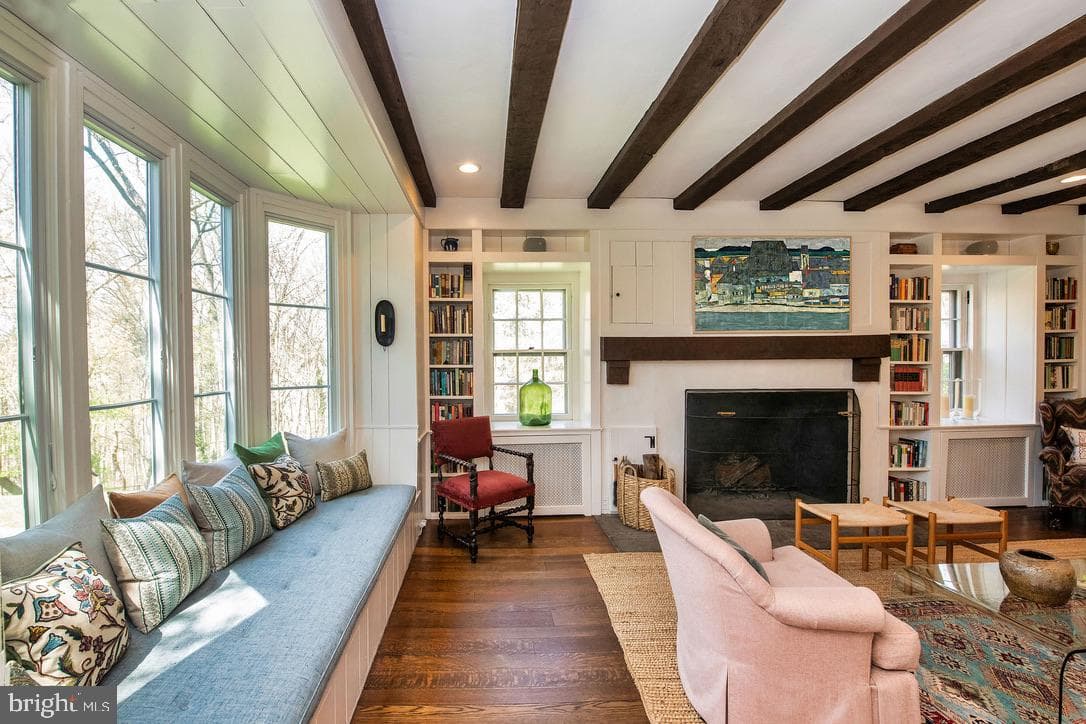 8830 Towanda Street/ Aka 505 W.Chestnut Hill Avenue photo 7