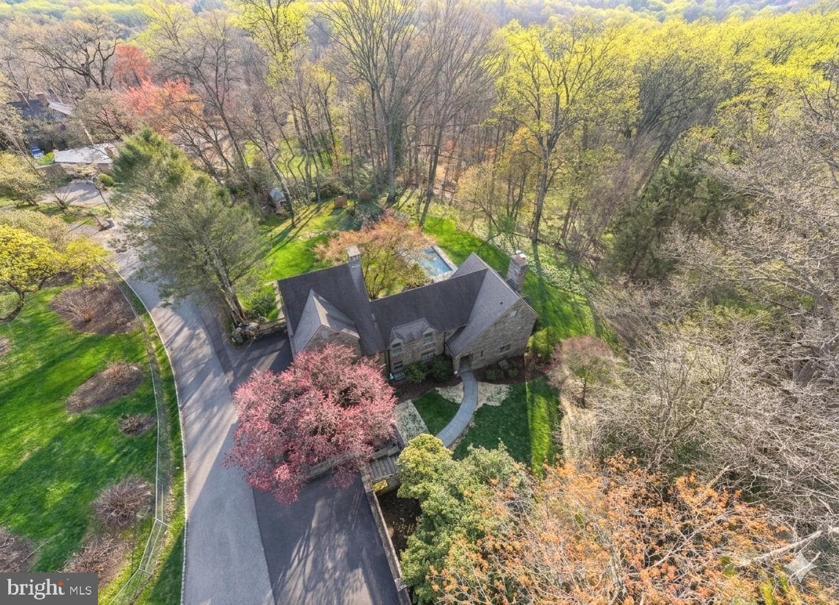 8830 Towanda Street/ Aka 505 W.Chestnut Hill Avenue photo 77