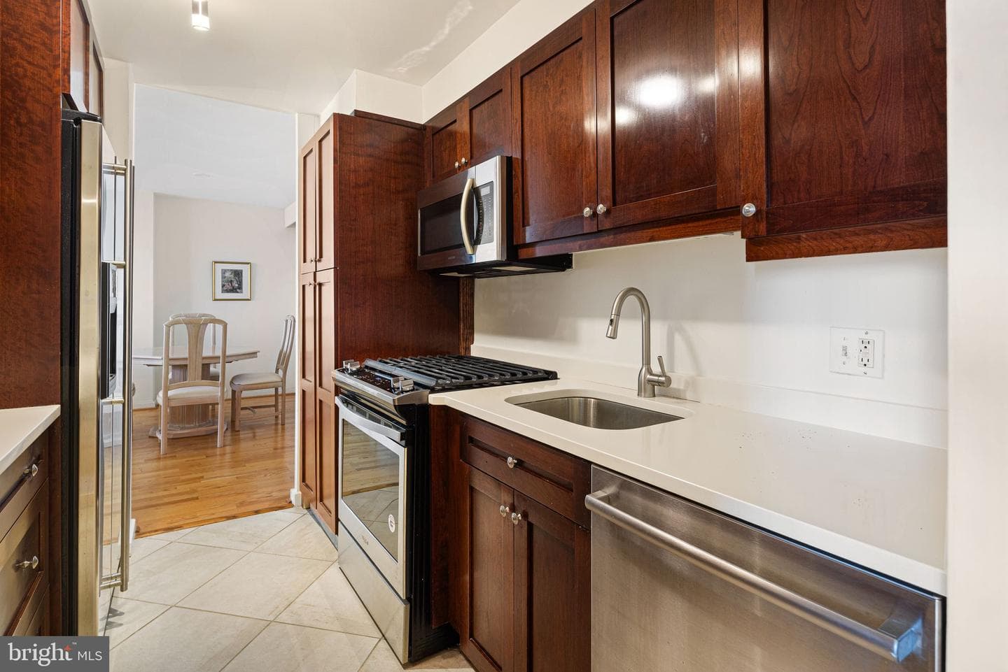 604 S Washington Square S #3007 photo 9