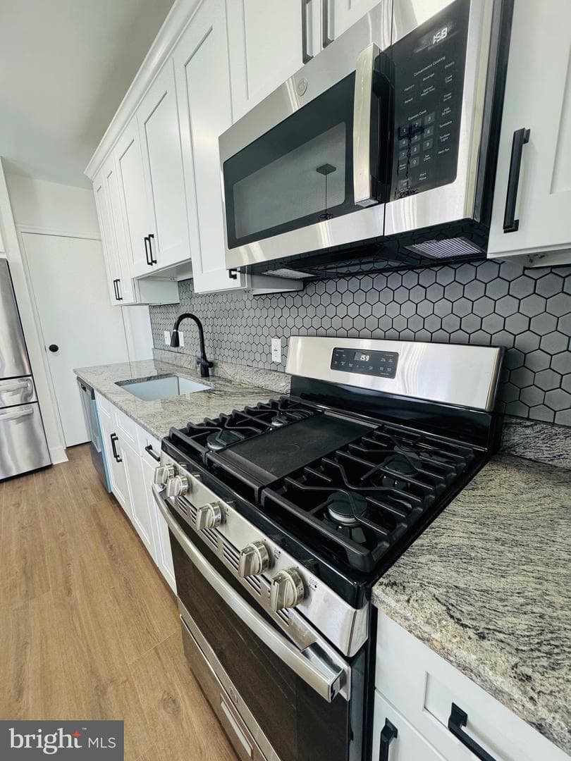 485 Robbins Street photo 21