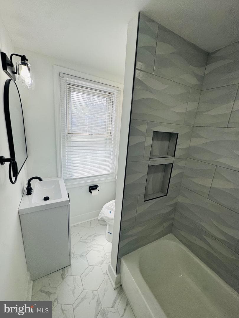 485 Robbins Street photo 37