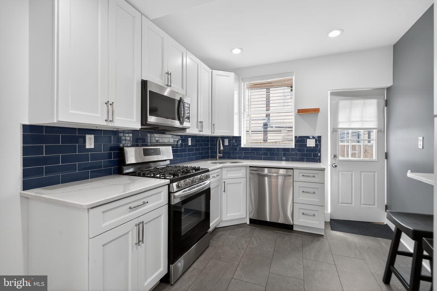2627 S Camac Street photo 1