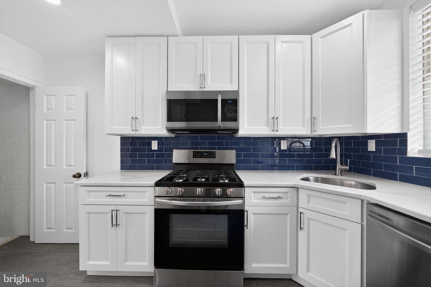 2627 S Camac Street photo 10