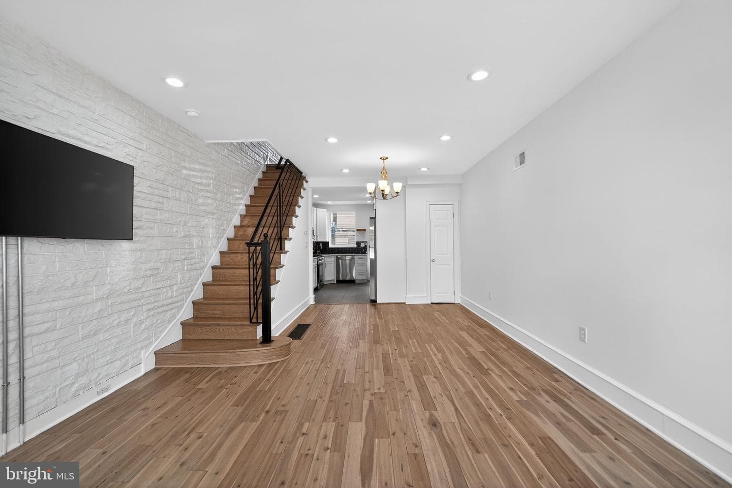 2627 S Camac Street photo 6