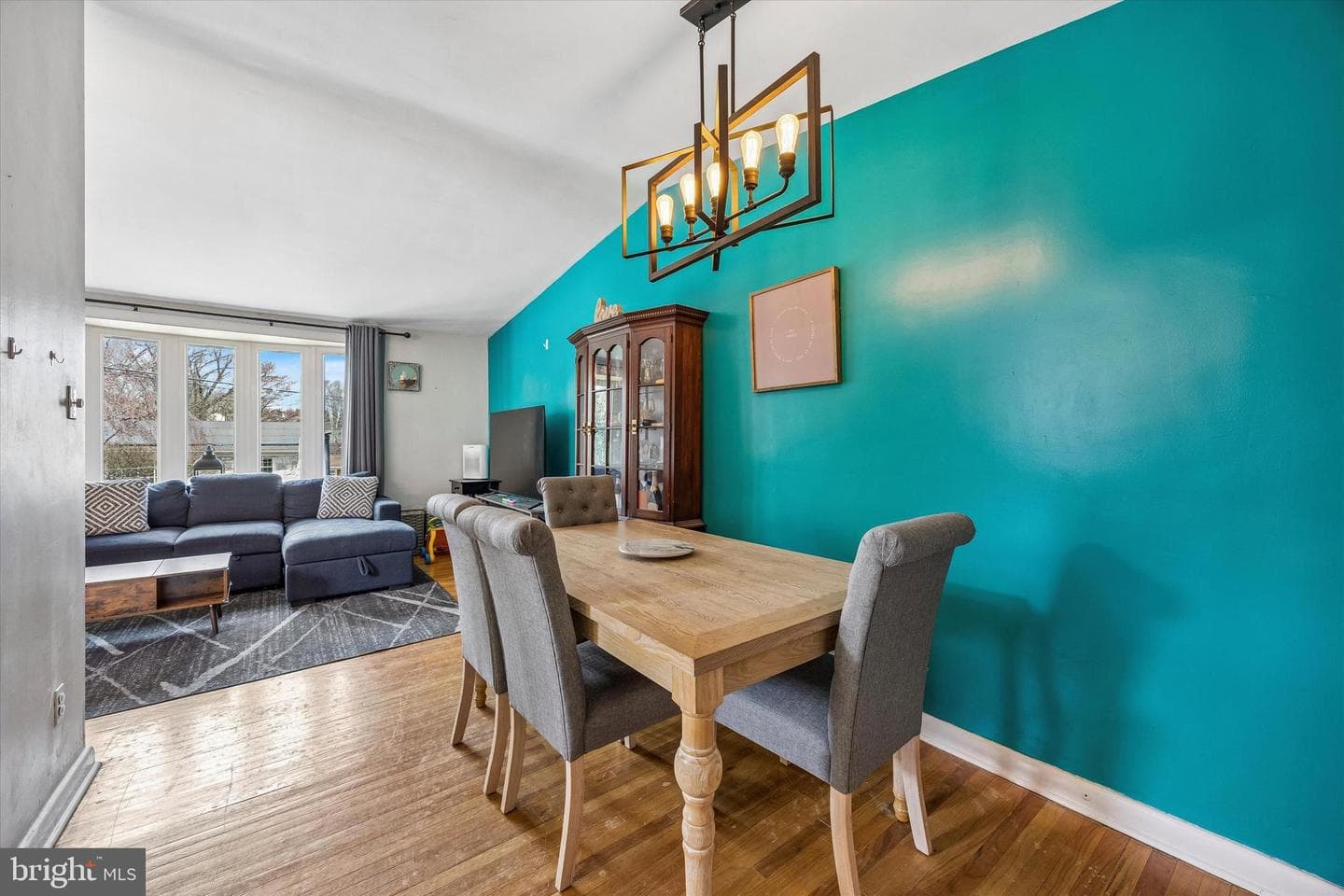 7613 Fillmore Street photo 5