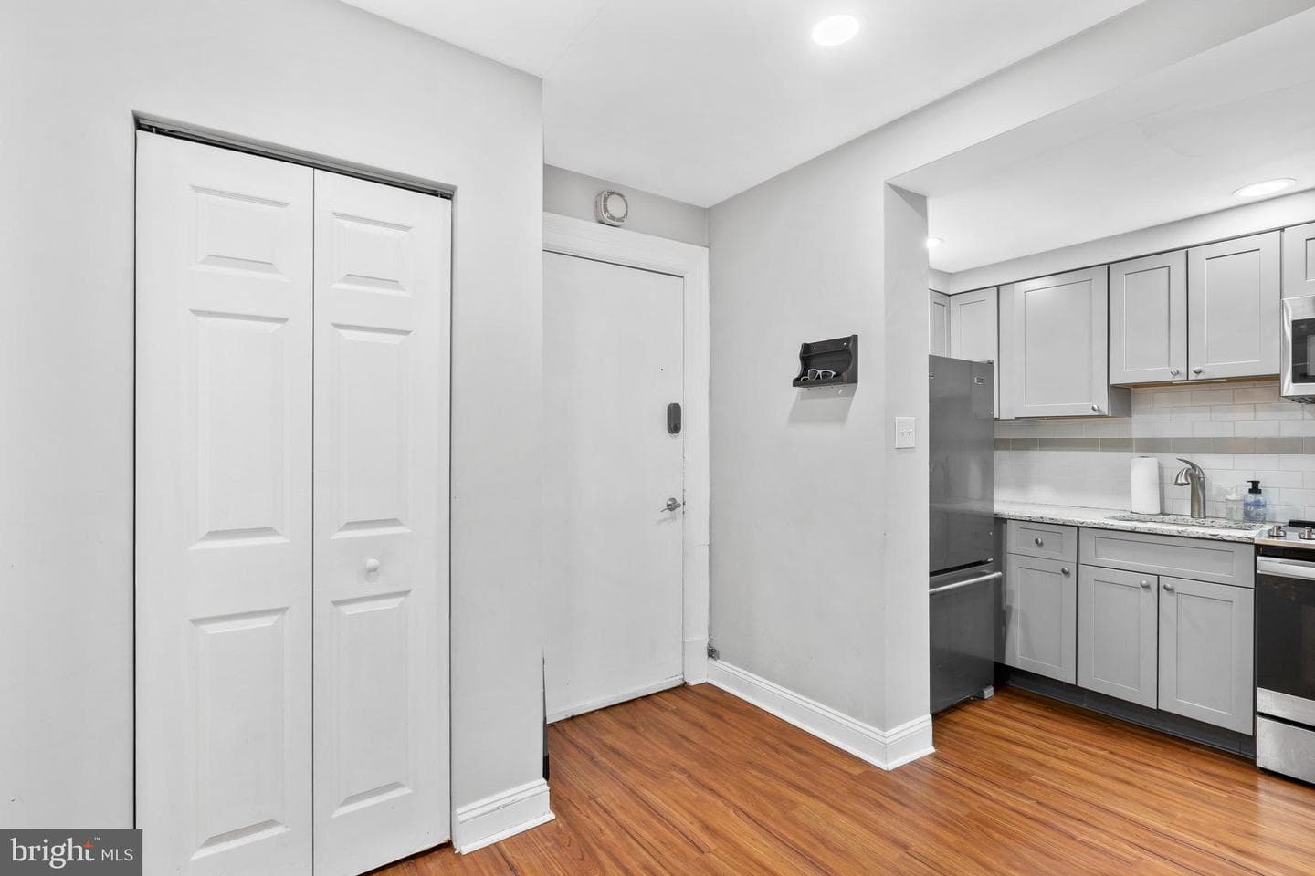 1324 Locust Street #203 photo 20
