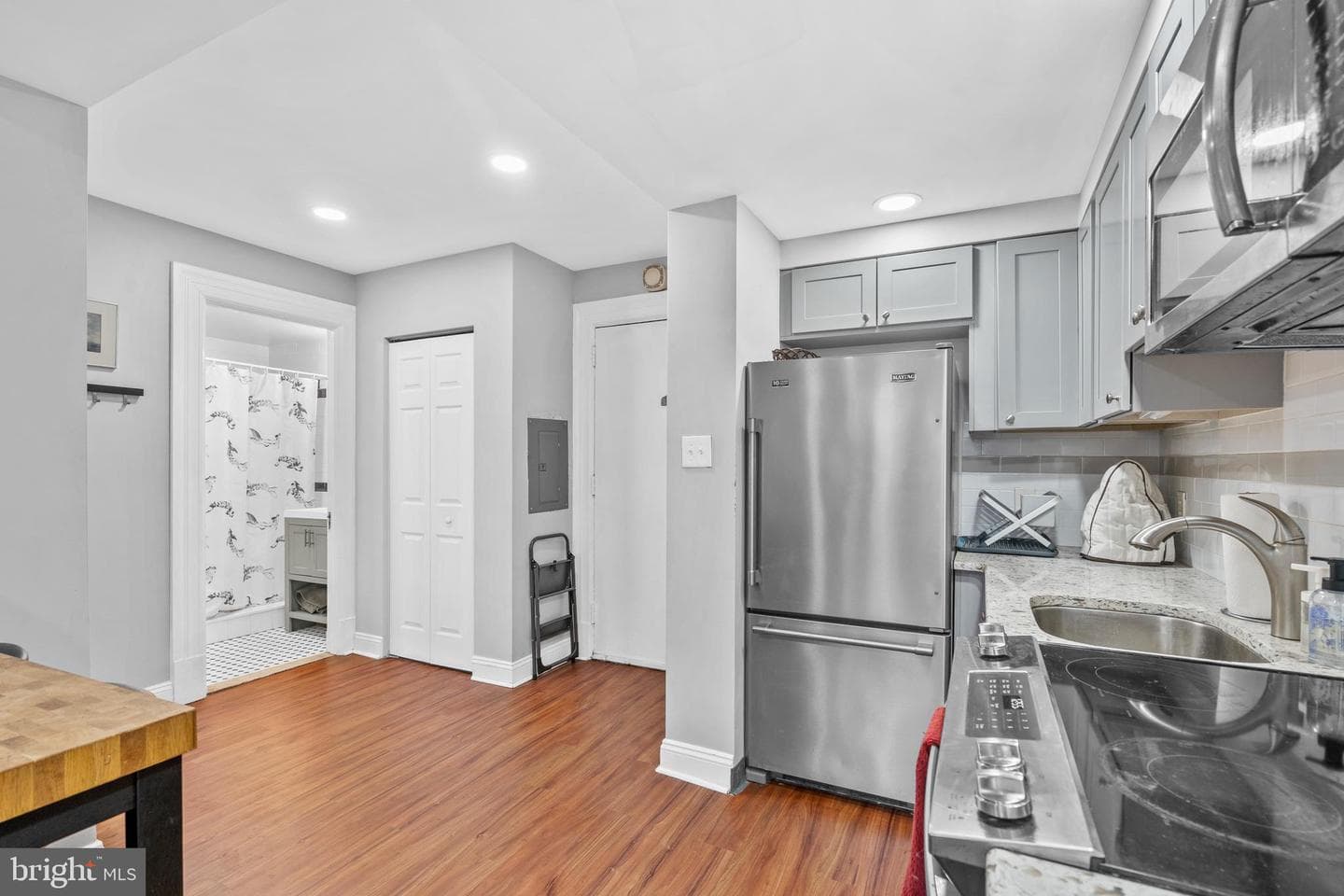 1324 Locust Street #203 photo 3