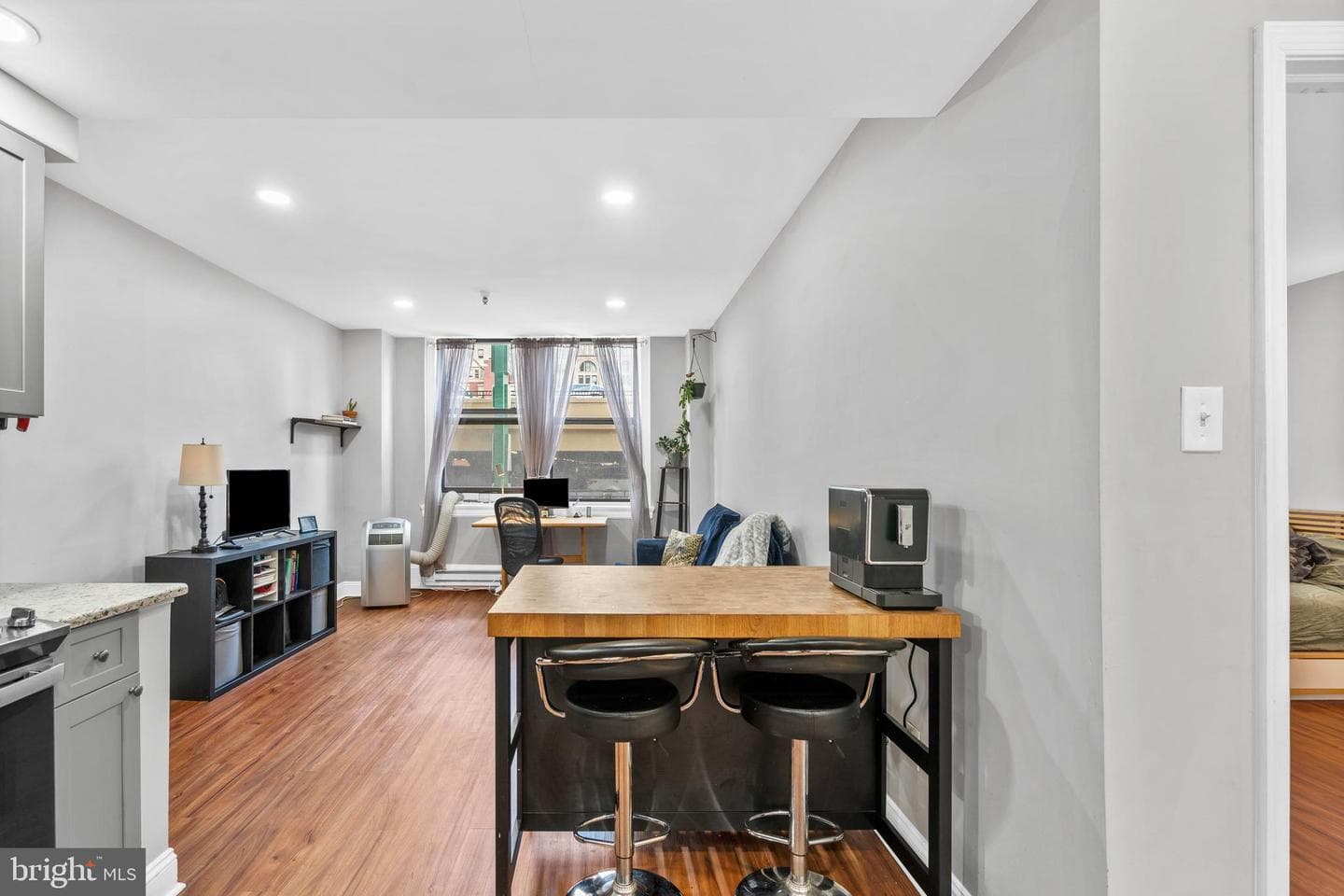 1324 Locust Street #203 photo 6