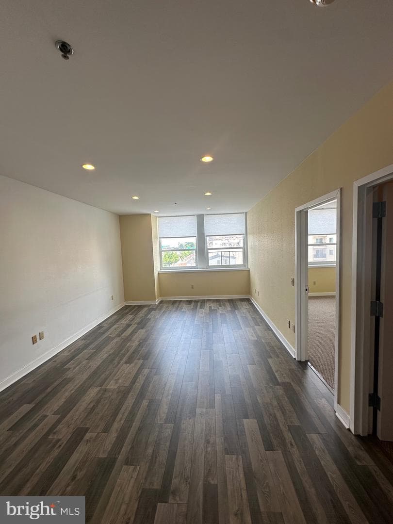 1100 Vine Street #404 photo 6