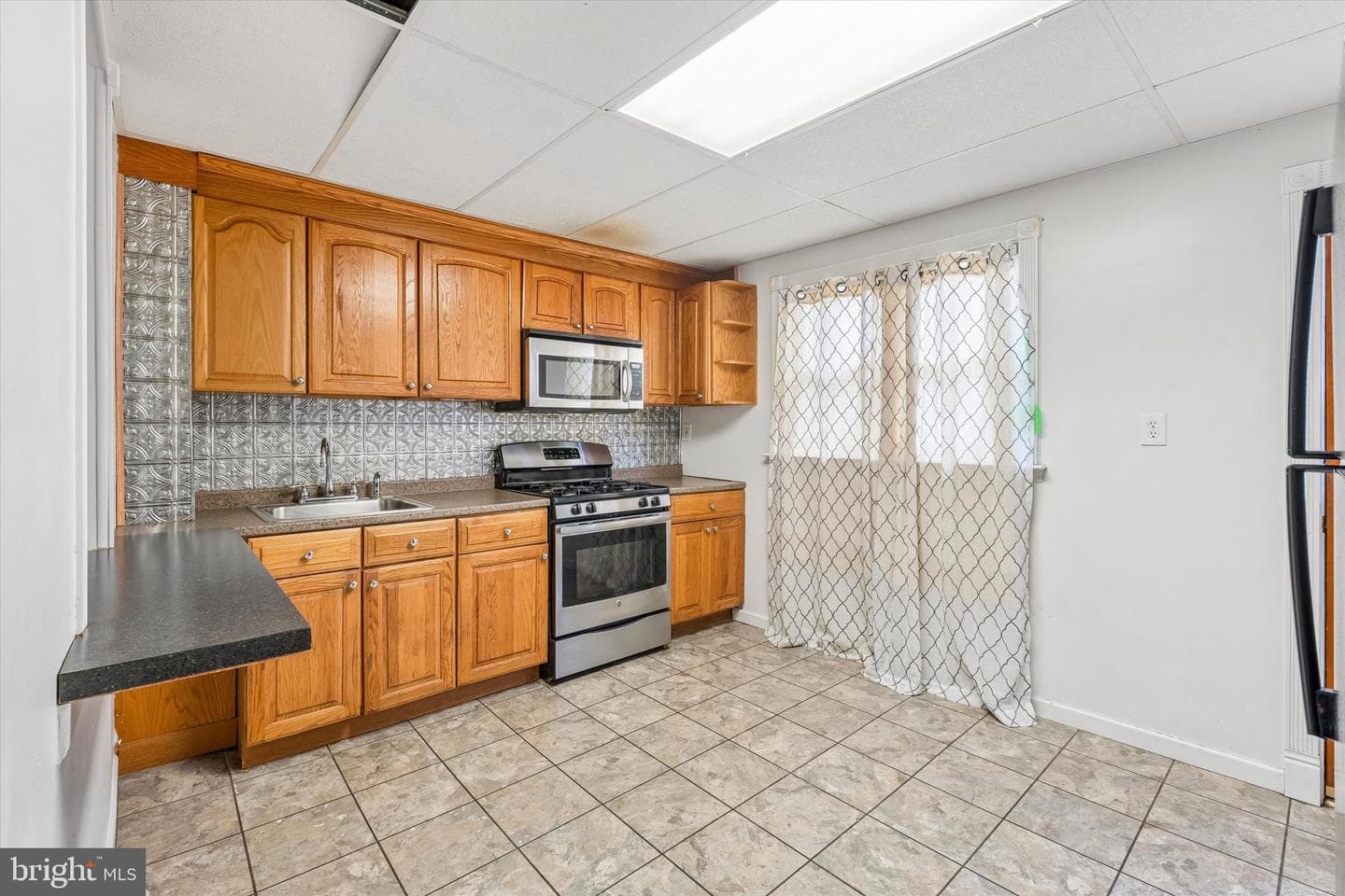 3269 Miller Street photo 9