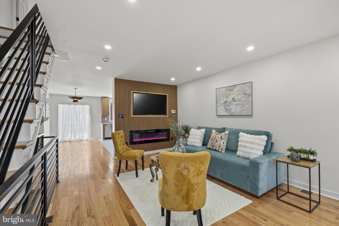 8654 Fayette Street photo 4