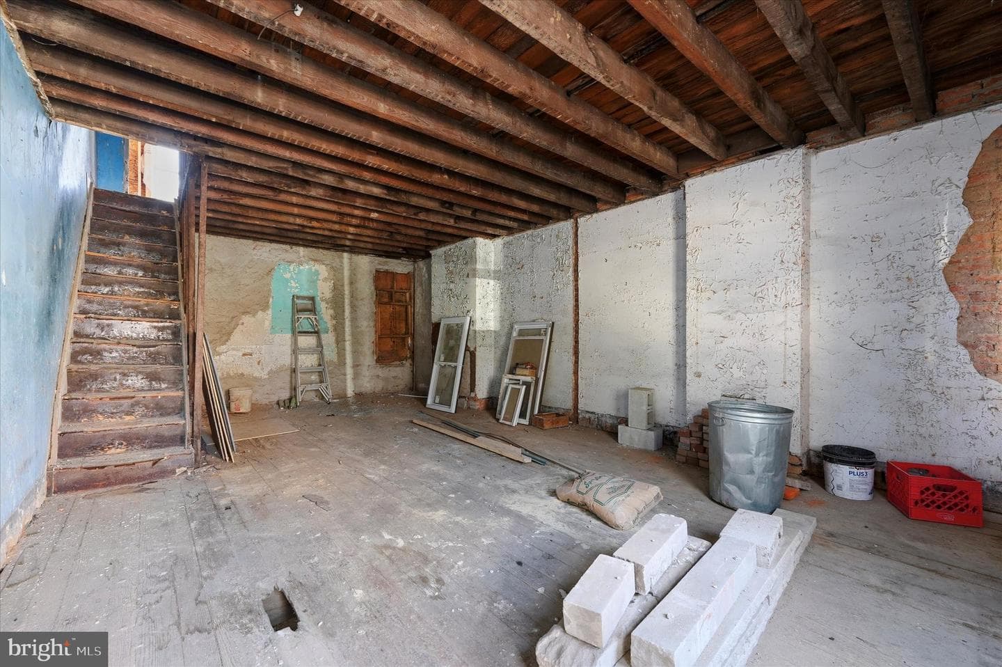 2010 Ellsworth Street photo 4